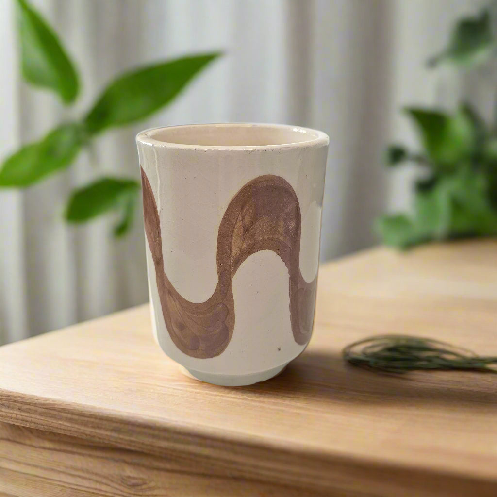 Tasse Tafoukt Amazigh — Coupe Café Soleil en Céramique Artisanale