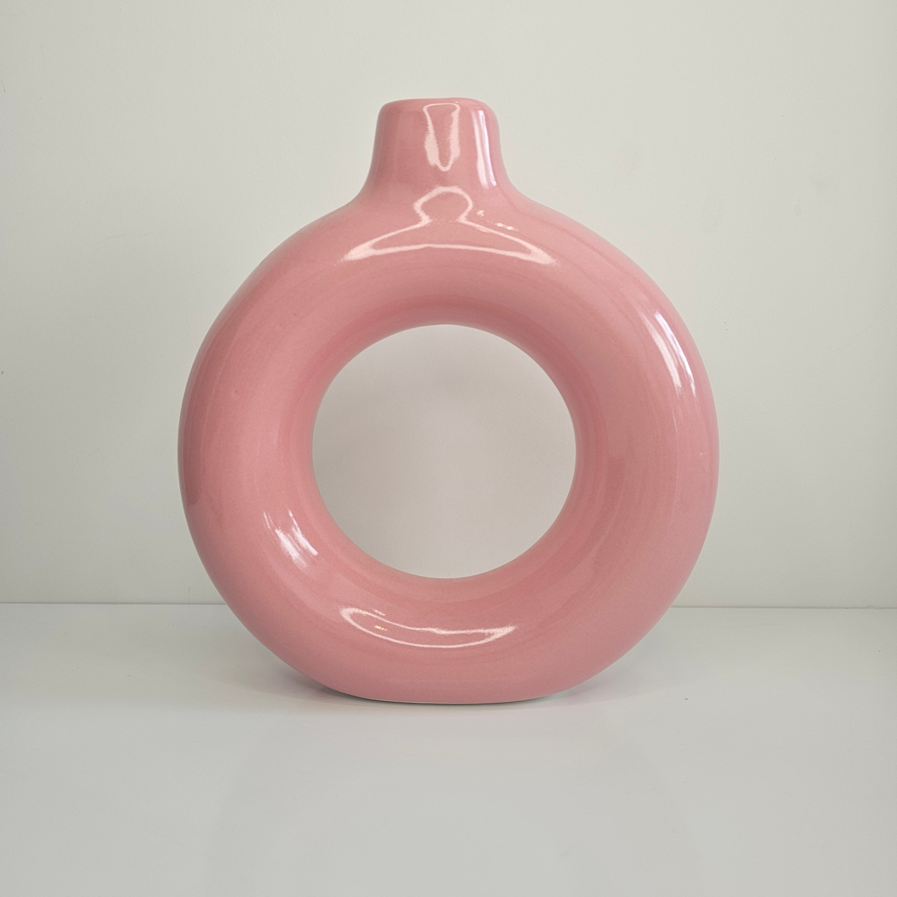 Vase Afriq Loop — Sculpture Moderne en Céramique Artisanale