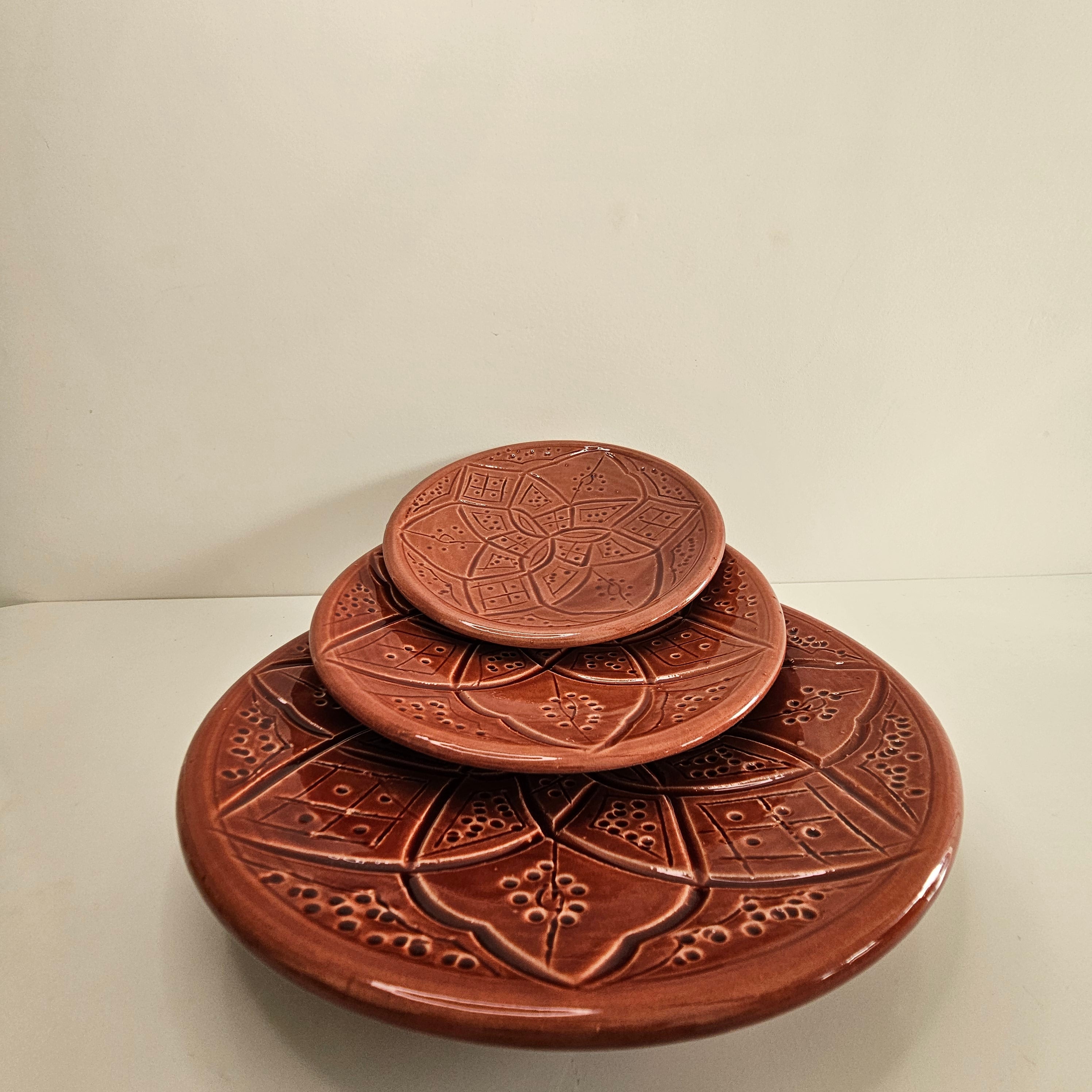 Set de 3 Assiettes Tizwelt — Vaisselle Berbère en Céramique Traditionnelle
