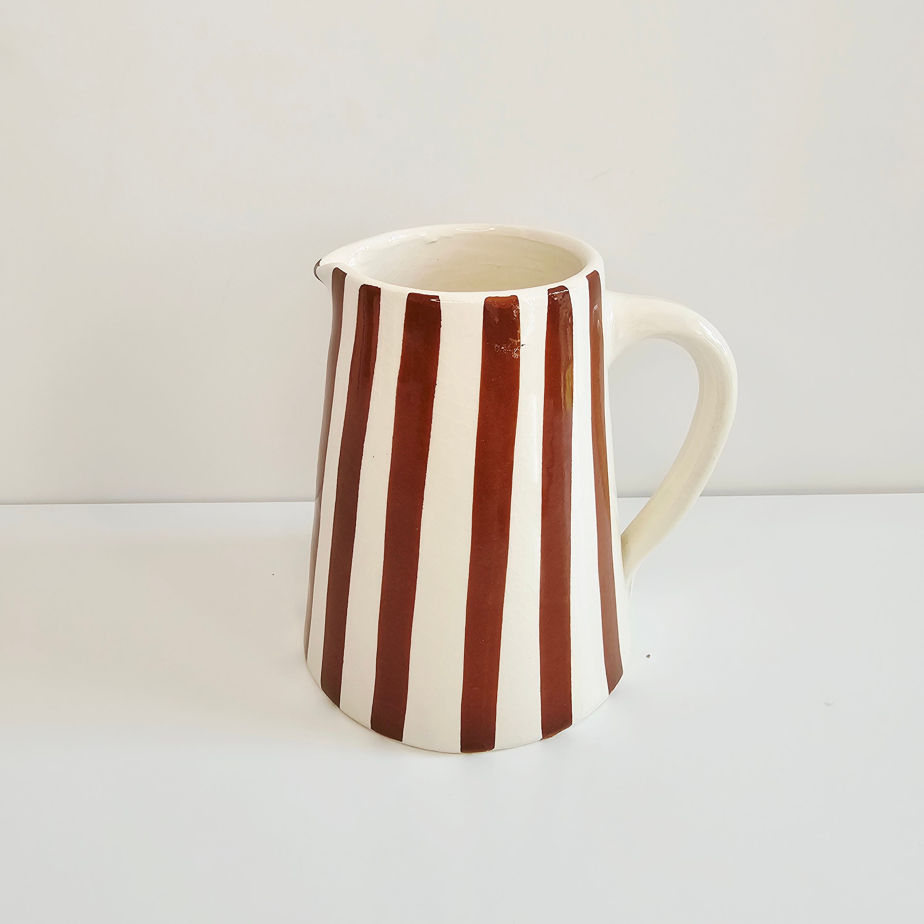 Carafe Stripe Amazigh — Pichet en Céramique Artisanale 800ml