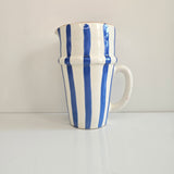 Carafe Tifinagh Stripes — Pichet en Céramique Artisanale Rayé (1200 ml)