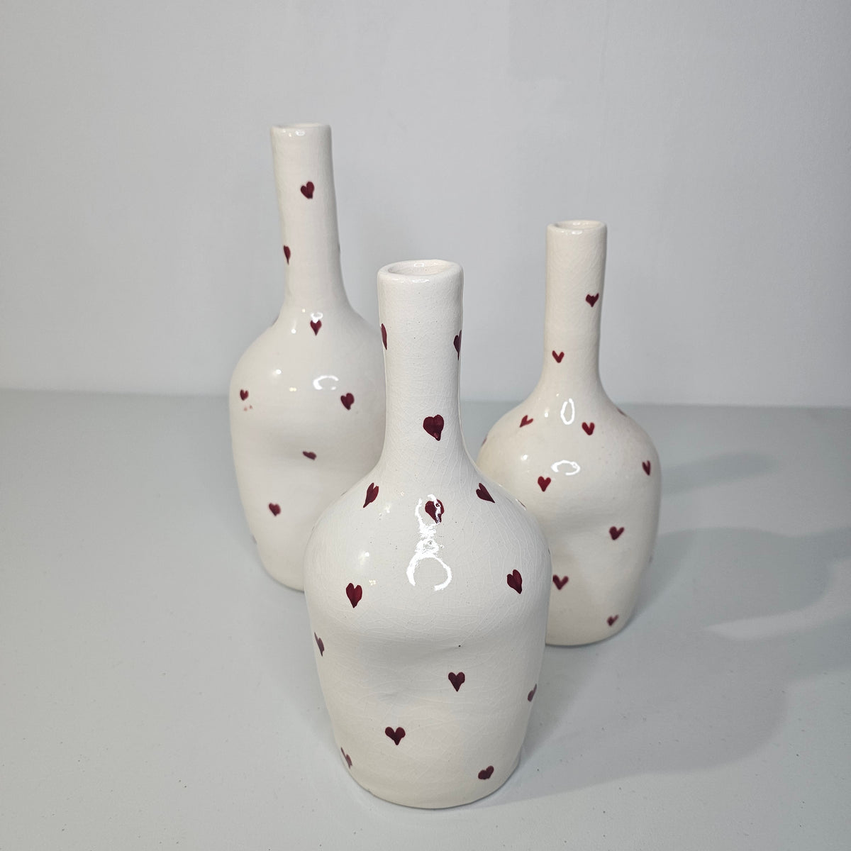 Tayri Trio – Ceramic Heart Vases