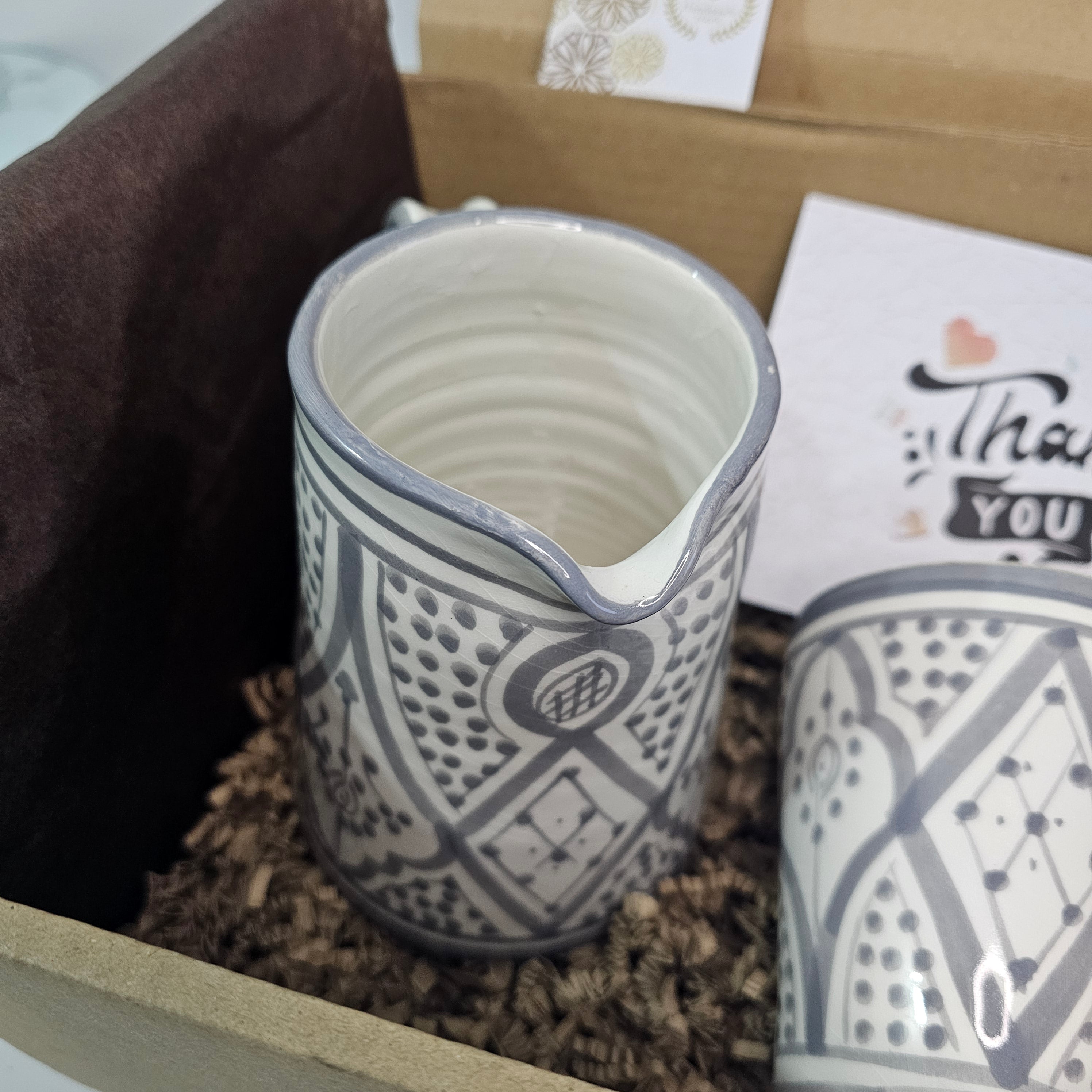 Coffret Cadeau Safi Mixte – Deux Pichet et Mug