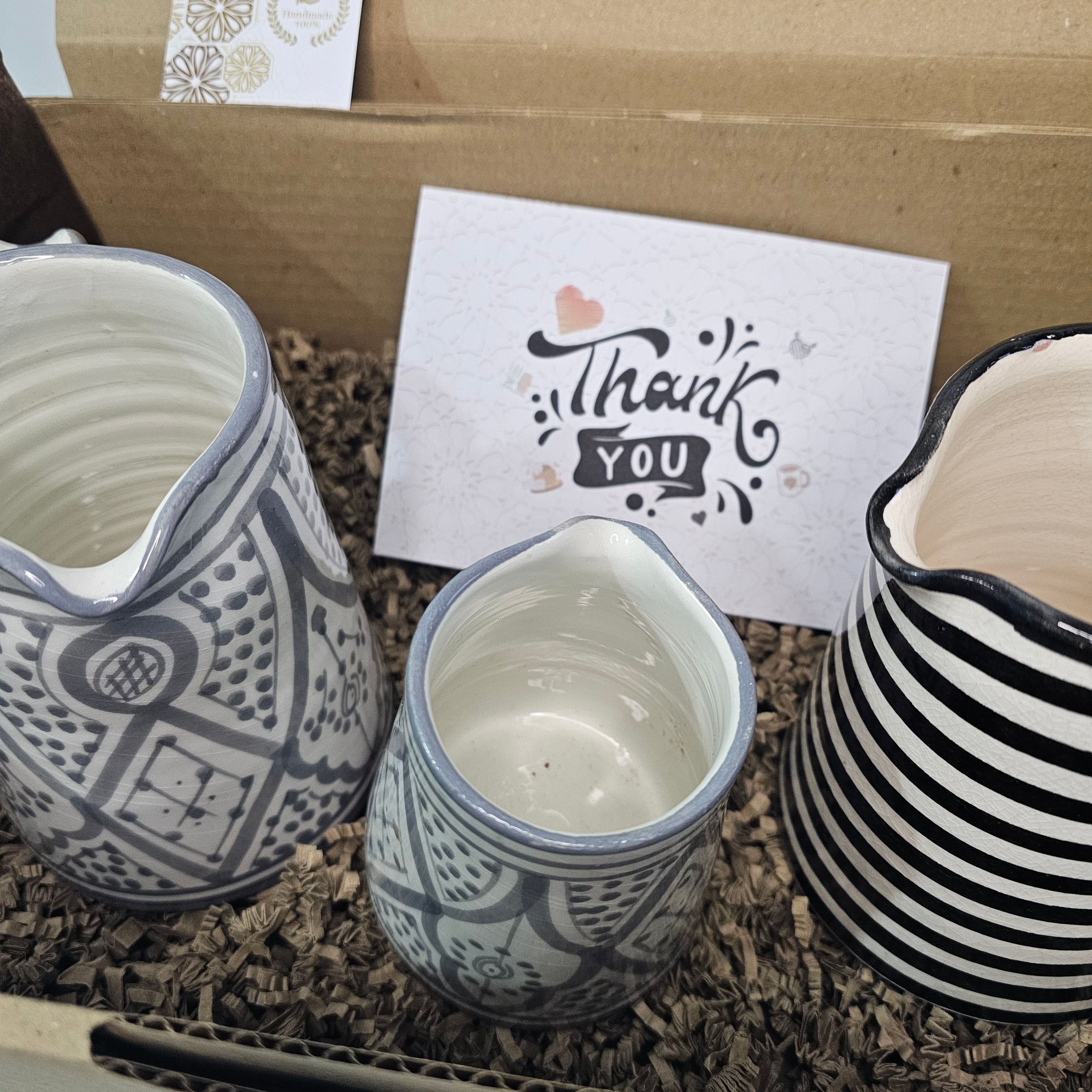 Coffret Cadeau Safi Mixte – Deux Pichet et Mug