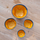 Éclats de l’Atlas — Service de Bols Céramique ocre Bleu Saphir